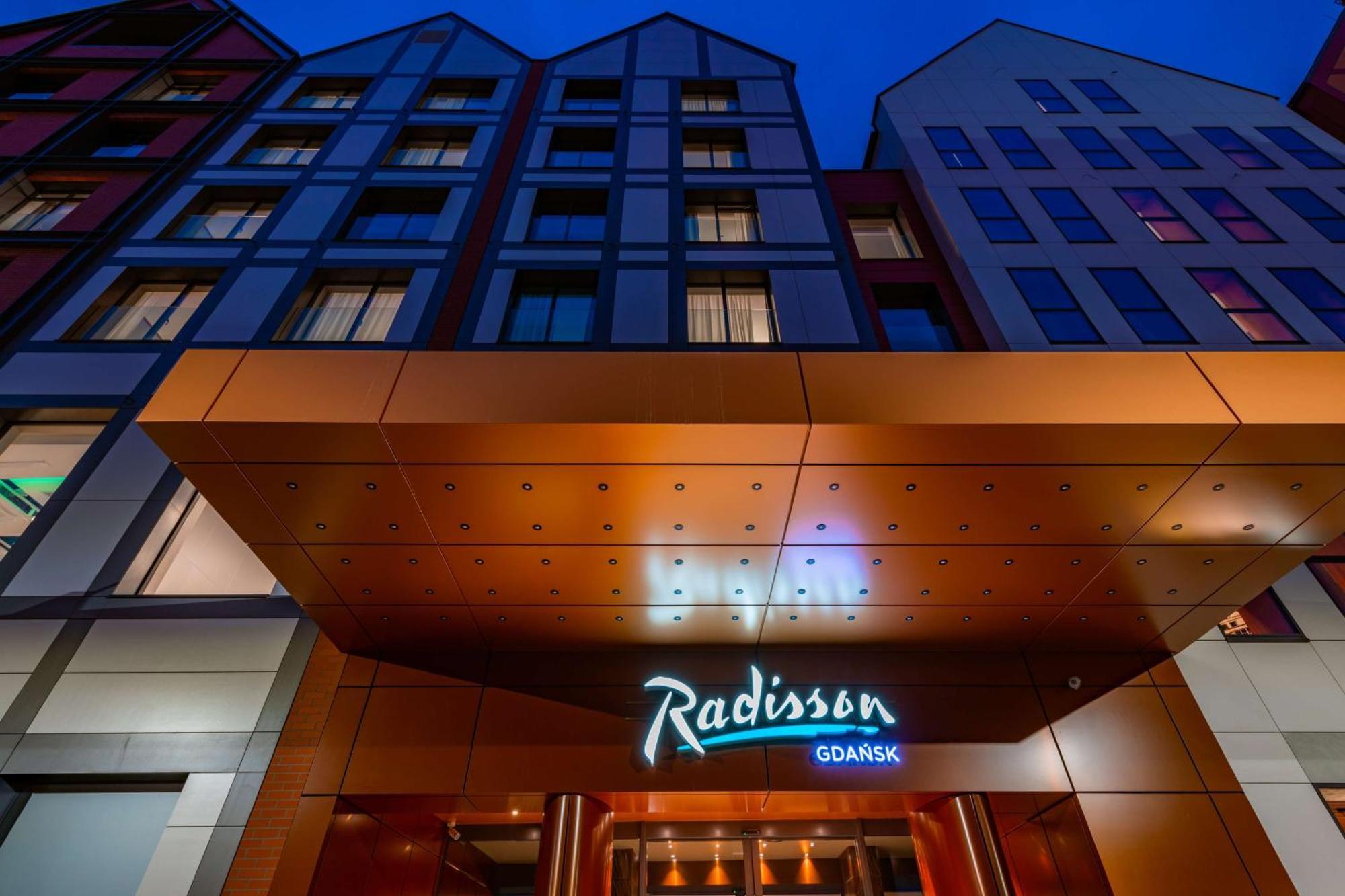 Radisson Hotel & Suites, Gdansk, Wyspa Spichrzow Exterior foto